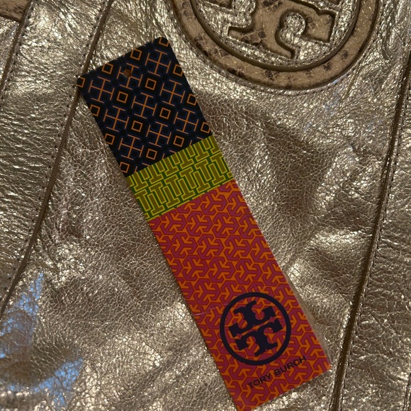 Tory Burch Gold Metallic Leather Tote Bag - Picture 3 of 14